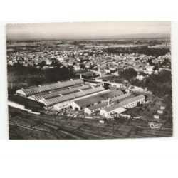 GERZAT: 1er plan les usines de la société métallurgique de gerzat vue aérienne 10x15 - très bon état
