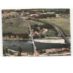 LONGUES: papeteries de la banque de france au 1er plan, l'allier vue aérienne 10x15 - très bon état