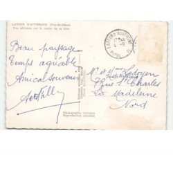 LATOUR D'AUVERGNE: le centre de la ville vue aérienne 10x15 - état (timbre arraché)