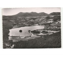 environs de MUROL: lac chambon et la chaîne des monts dore vue aérienne 10x15 - très bon état