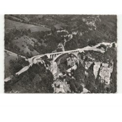 CHATILLON-de-MICHAILLE: le pont des pierres sur la valserine vue aérienne 10x15 - très bon état