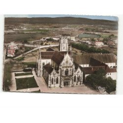 BOURG-en-BRESSE: l'église de brou vue aérienne 10x15 - (timbre arraché)