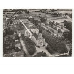 MONTREVEL: l'église vue aérienne 10x15 - très bon état