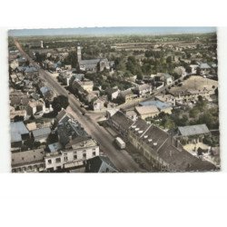 LA CAPELLE-en-THIERACHE: l'église, la grande place, la route paris-bruxelles vue aérienne 10x15 - état