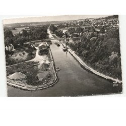 BOURG et COMIN: vue aérienne 10x15 - état