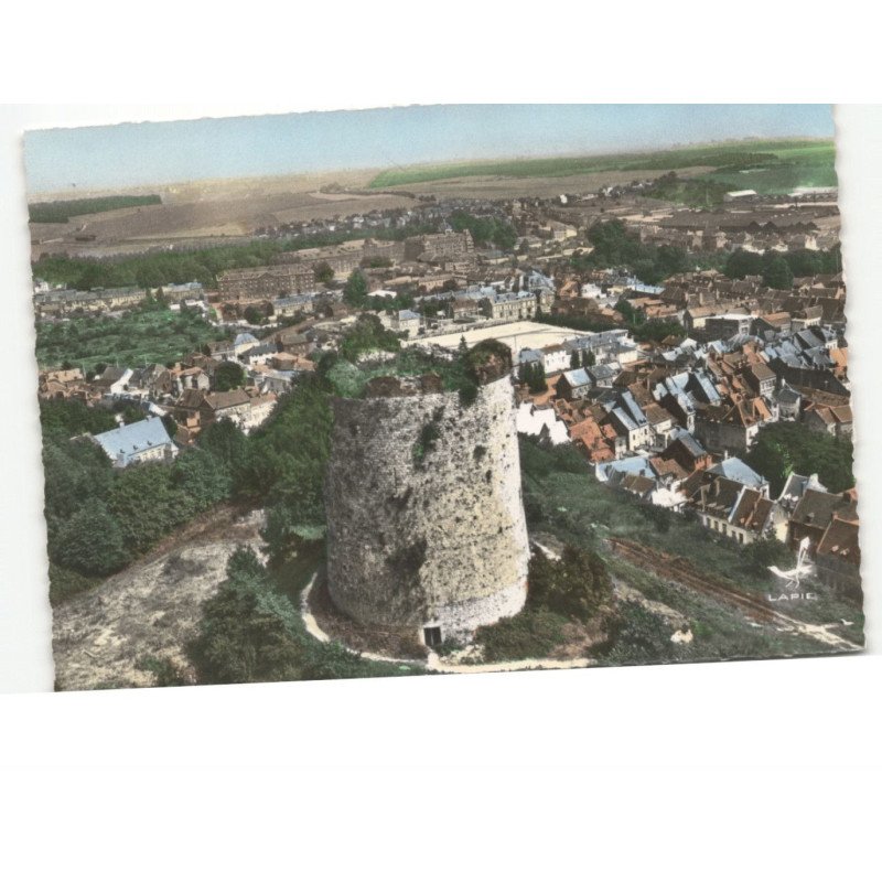 GUISE: le donjon XIe siècle vue aérienne 10x15 - très bon état