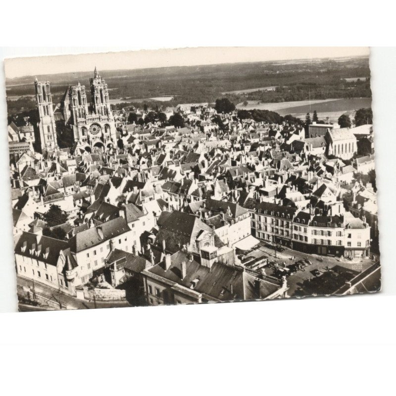 LAON: place du général leclerc vue aérienne 10x15 - très bon état