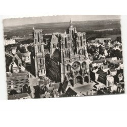 LAON: la cathédrale notre-dame vue aérienne 10x15 - très bon état