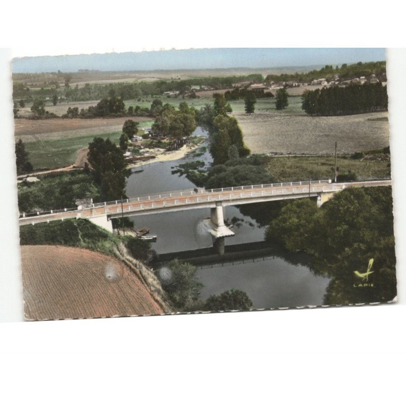 MAIZY-sur-AISNE: vue aérienne 10x15 - état