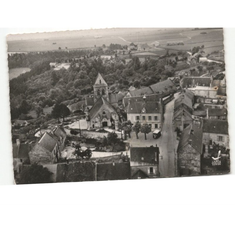 MONTIGNY-LENGRAIN: l'église et la mairie vue aérienne 10x15 - très bon état