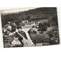 MERCIN: la mairie et le bourg vue aérienne 10x15 - très bon état
