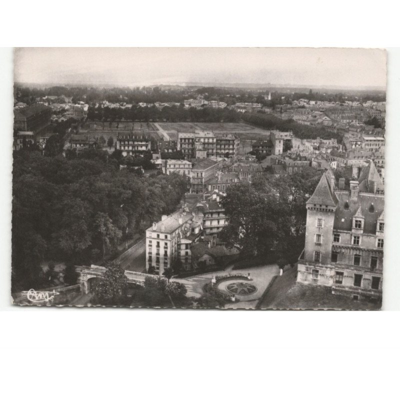 PAU: place de verdun vue aérienne 10x15 - très bon état