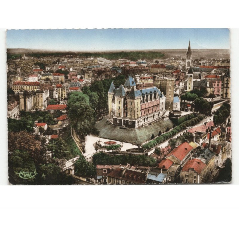PAU: le château vue aérienne 10x15 - état