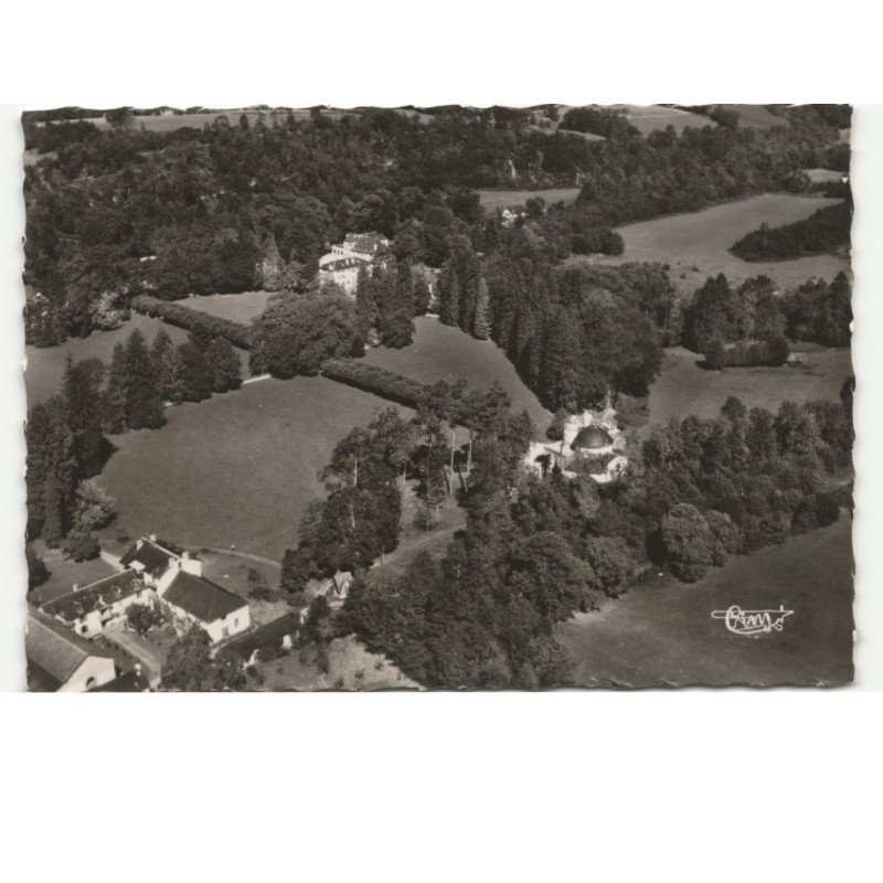 SAINT-CHRISTAU: la jolie station thermale, les hôtels dans leurs splendides parcs vue aérienne 10x15 - très bon état