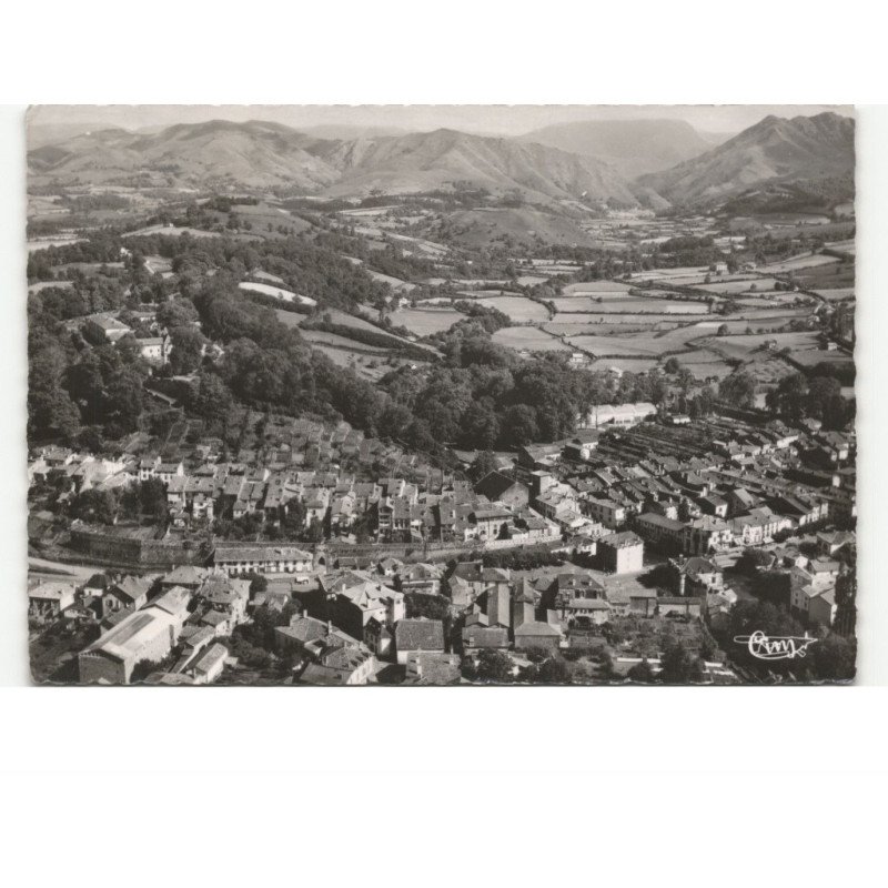 SAINT-JEAN-PIED-de-PORT: la citadelle vue aérienne 10x15 - très bon état