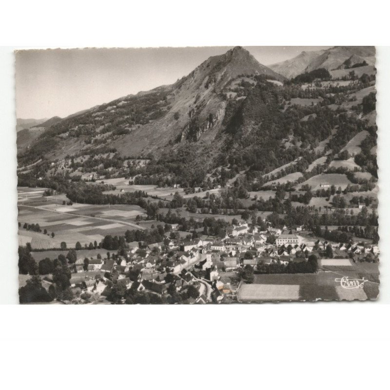 ARRENS: vue panoramique, la vallée et le pic de pan vue aérienne 10x15 - très bon état