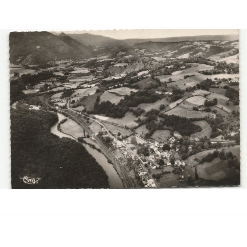 PEYROUSE: vue générale vue aérienne 10x15 - très bon état