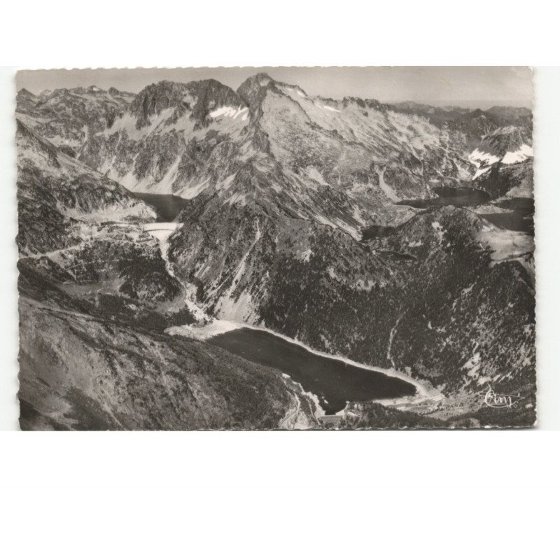 environs de SAINT-LARY: pic de neouvieille, lacs d'oredon cap de long vue aérienne 10x15 - très bon état