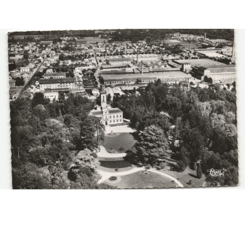 TARBES: le jardin massey, le musée et l'arsenal vue aérienne 10x15 - état