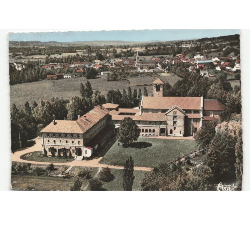 TOURNAY: sur le village et l'abbaye de notre-dame de tournay vue aérienne 10x15 - très bon état