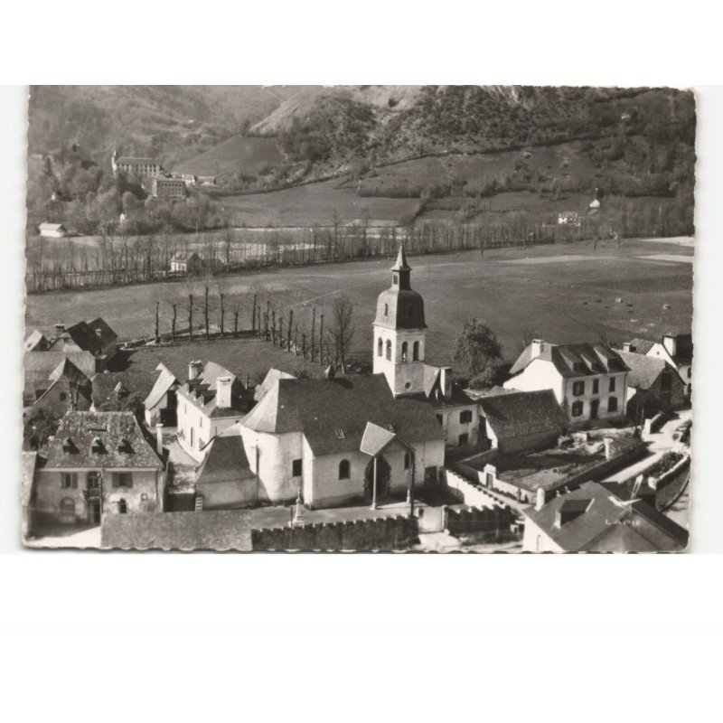 ARRENS: l'église vue aérienne 10x15 - très bon état