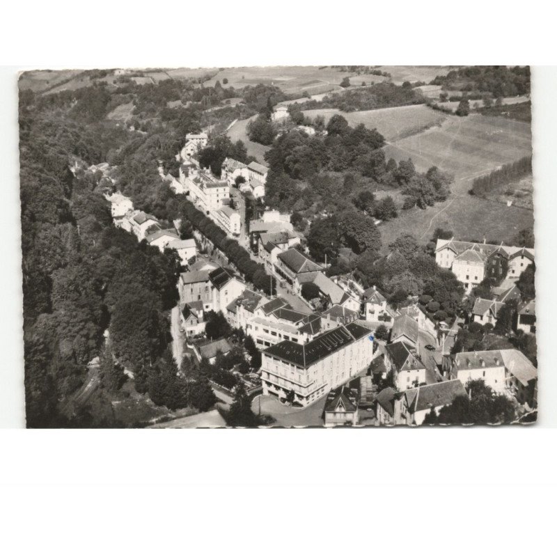 CAPVERN-les-BAINS: vue d'ensemble du boulevard et centre vue aérienne 10x15 - très bon état