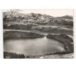 PAVIN: le lac vue aérienne 10x15 - très bon état