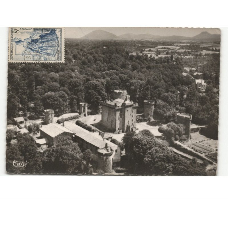 PONTGIBAUD: château fortifié chaîne des dômes vue aérienne 10x15 - très bon état