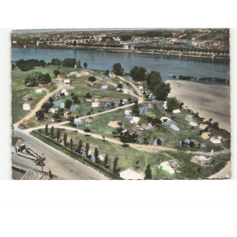GIEN: le camping vue aérienne 10x15 - très bon état