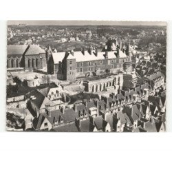 GIEN: le château vue aérienne 10x15 - très bon état