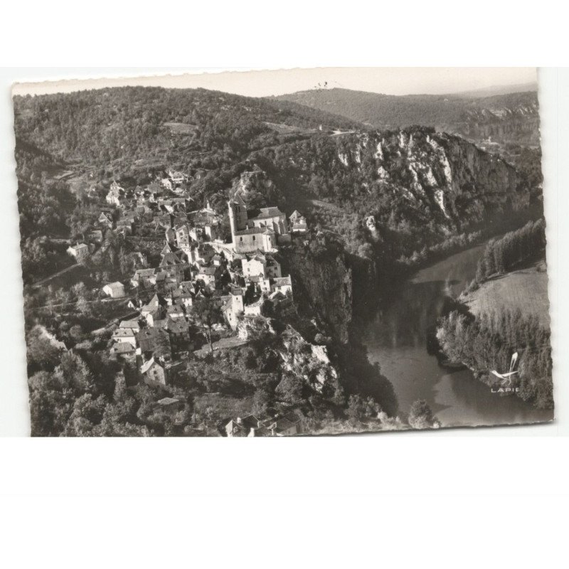 SAINT-CIRQ LAPOPIE: l'un des plus curieux et des plus beaux paysages de france vue aérienne 10x15 - très bon état