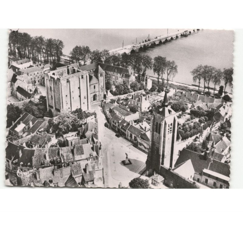 BEAUGENCY: le clocher saint-firmin la tour césar et le pont sur la loire vue aérienne 10x15 - très bon état