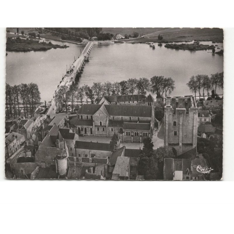 BEAUGENCY: tour césar l'abbaye et le pont sur la loire vue aérienne 10x15 - très bon état