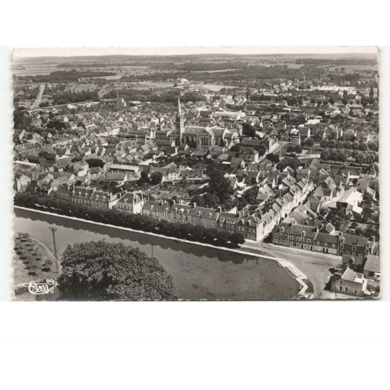 BRIARE: vue générale vue aérienne 10x15 - très bon état
