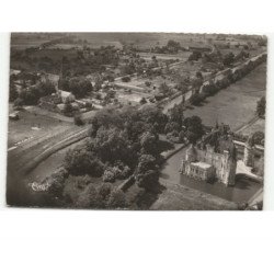 COMBREUX: vue générale, le château vue aérienne 10x15 - état