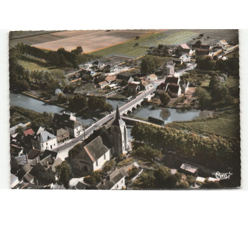 MONTBOUY: le centre vue aérienne 10x15 - très bon état