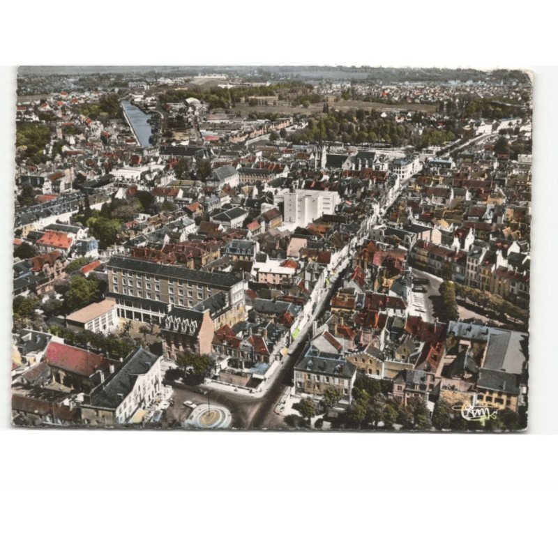 MONTARGIS: rue dorée, collège de jeunes filles vue aérienne 10x15 - état