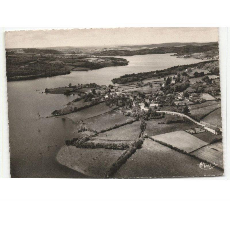 PANNECIERE: le village de chaumard vue aérienne 10x15 - très bon état