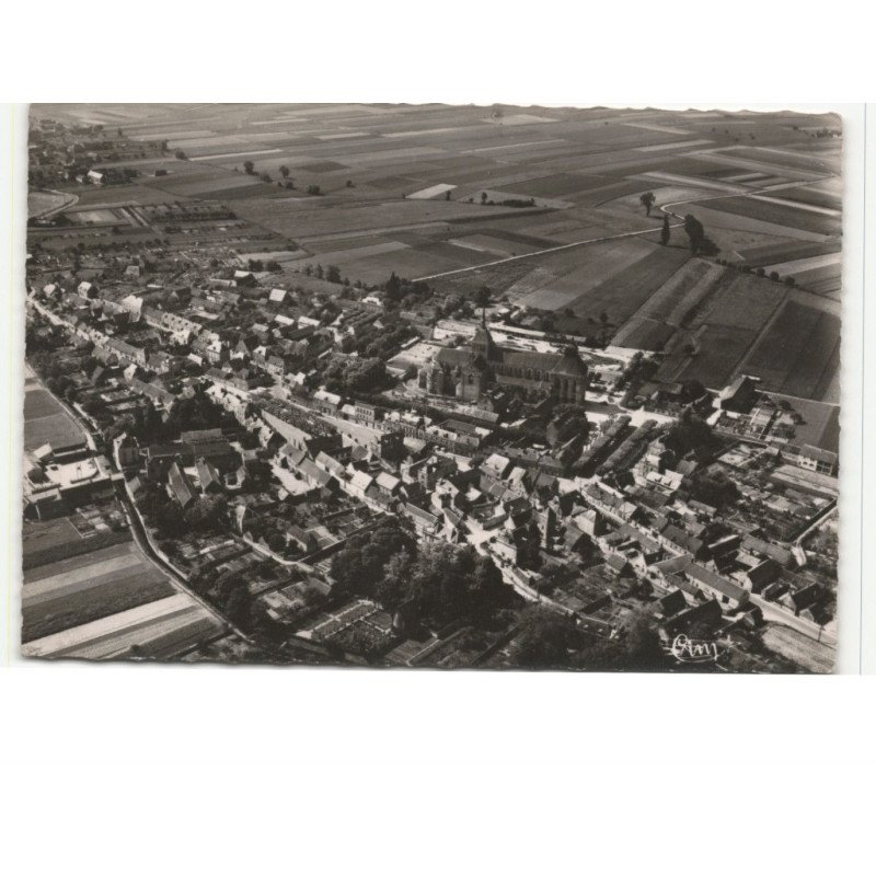 SAINT-BENOIT-sur-LOIRE: vue générale vue aérienne 10x15 - très bon état
