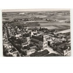 SAINT-BENOIT-sur-LOIRE: la basilique XIe et XIIe siècle vue aérienne 10x15 - très bon état