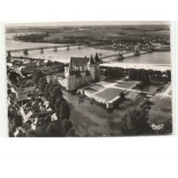 SULLY-sur-LOIRE: le château et la loire vue aérienne 10x15 - très bon état