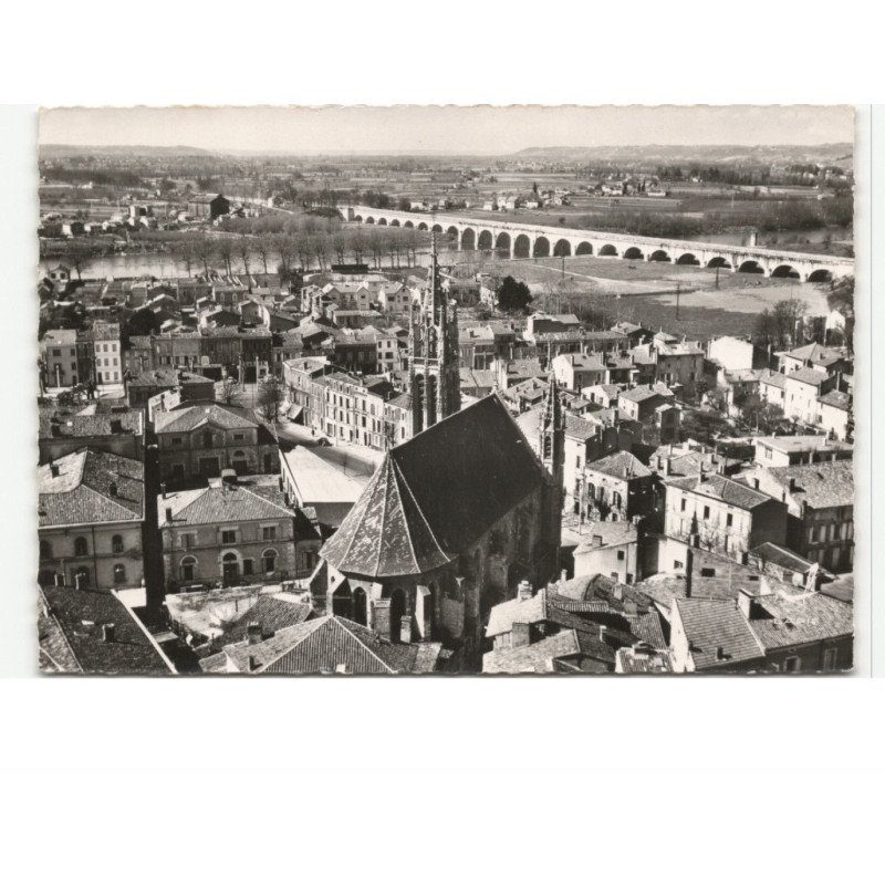 AGEN: église saint-hilaire et vue panoramique sur le pont-canal vue aérienne 10x15 - très bon état