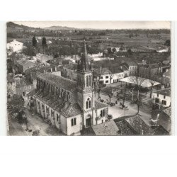 CASTELMORON: l'église et la place vue aérienne 10x15 - très bon état
