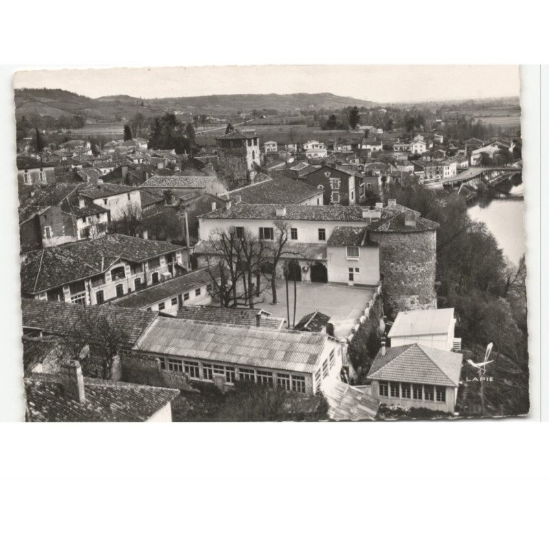 CLAIRAC: collège technique vue aérienne 10x15 - très bon état