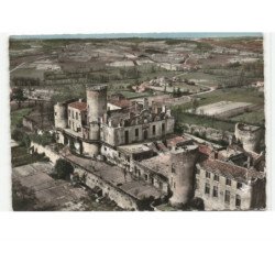 DURAS: le château du XIIe siècle vue aérienne 10x15 - très bon état