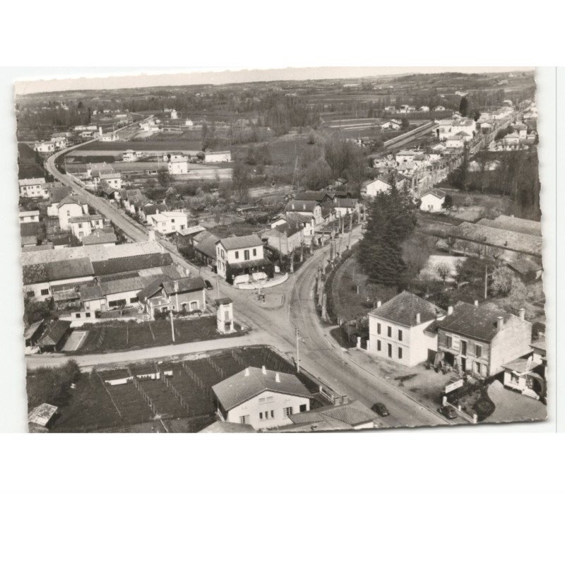 MIRAMONT-de-GUYENNE: carrefour de la patte d'oie vue aérienne 10x15 - très bon état