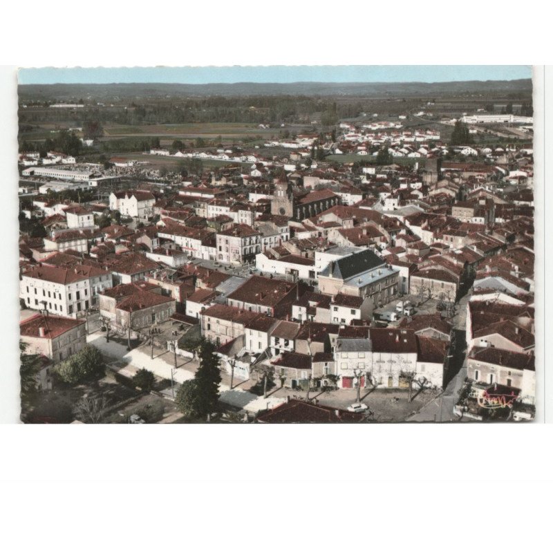 SAINTE-LIVRADE: vue générale vue aérienne 10x15 - très bon état