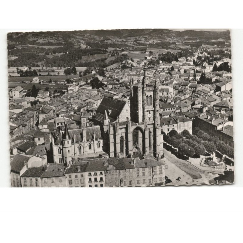 AMBERT: église saint-jean du XVe siècle vue aérienne 10x15 - très bon état