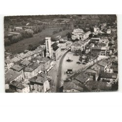 ARLANC: l'église et la place du terail vue aérienne 10x15 - état