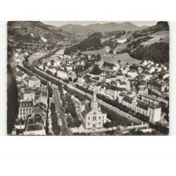 LA BOURBOULE: station thermale, l'église et vue générale vue aérienne 10x15 - très bon état